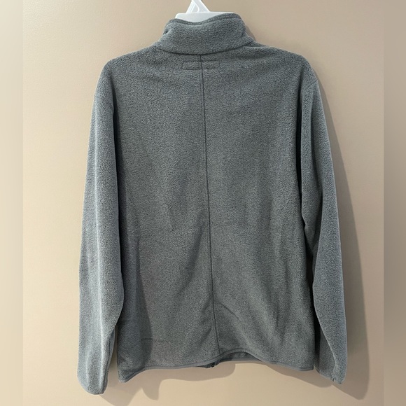 Amazon essentials zip up fleece sweater. Grey size small - Picture 7 of 7